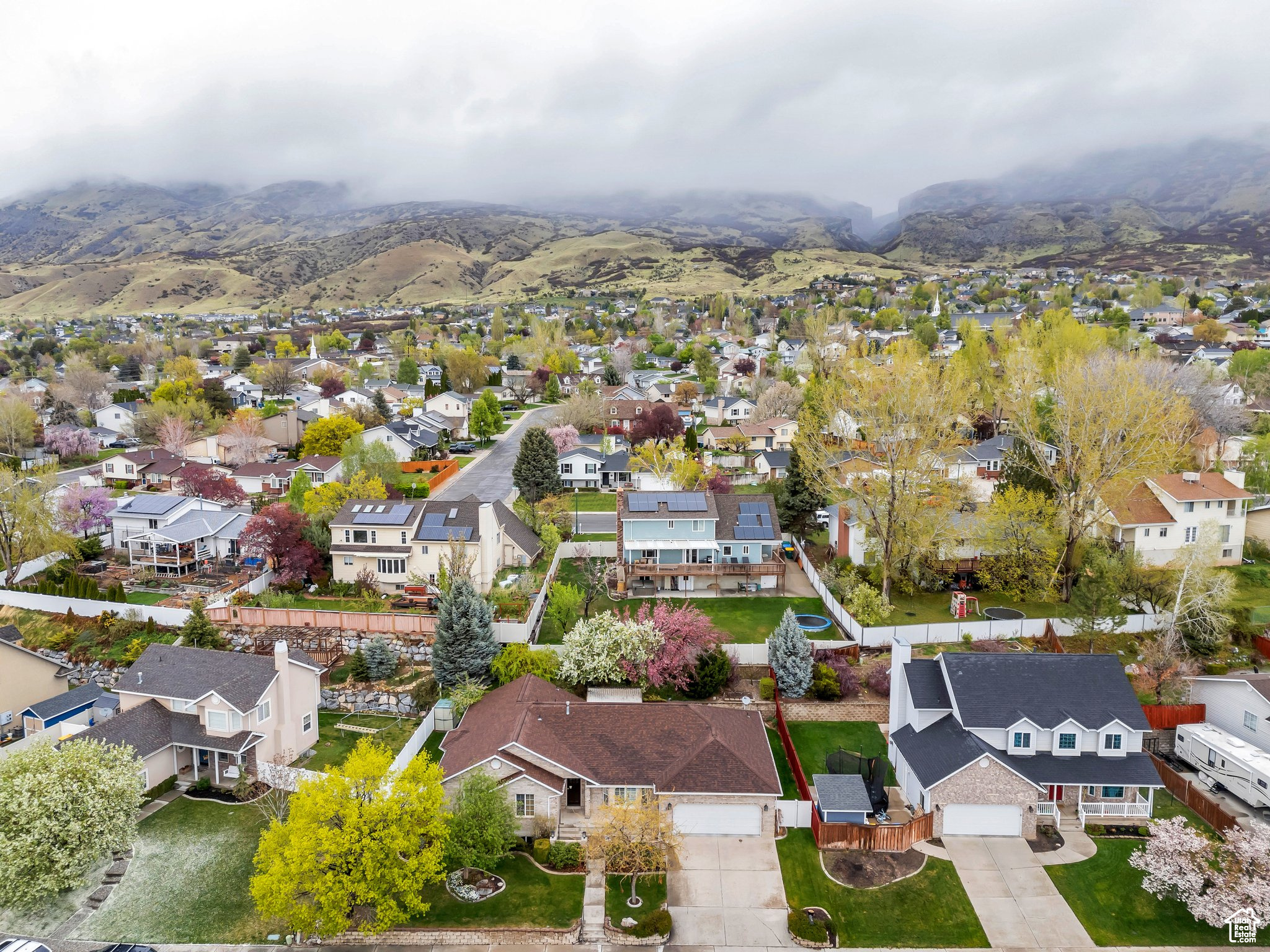 RIDGE - Residential