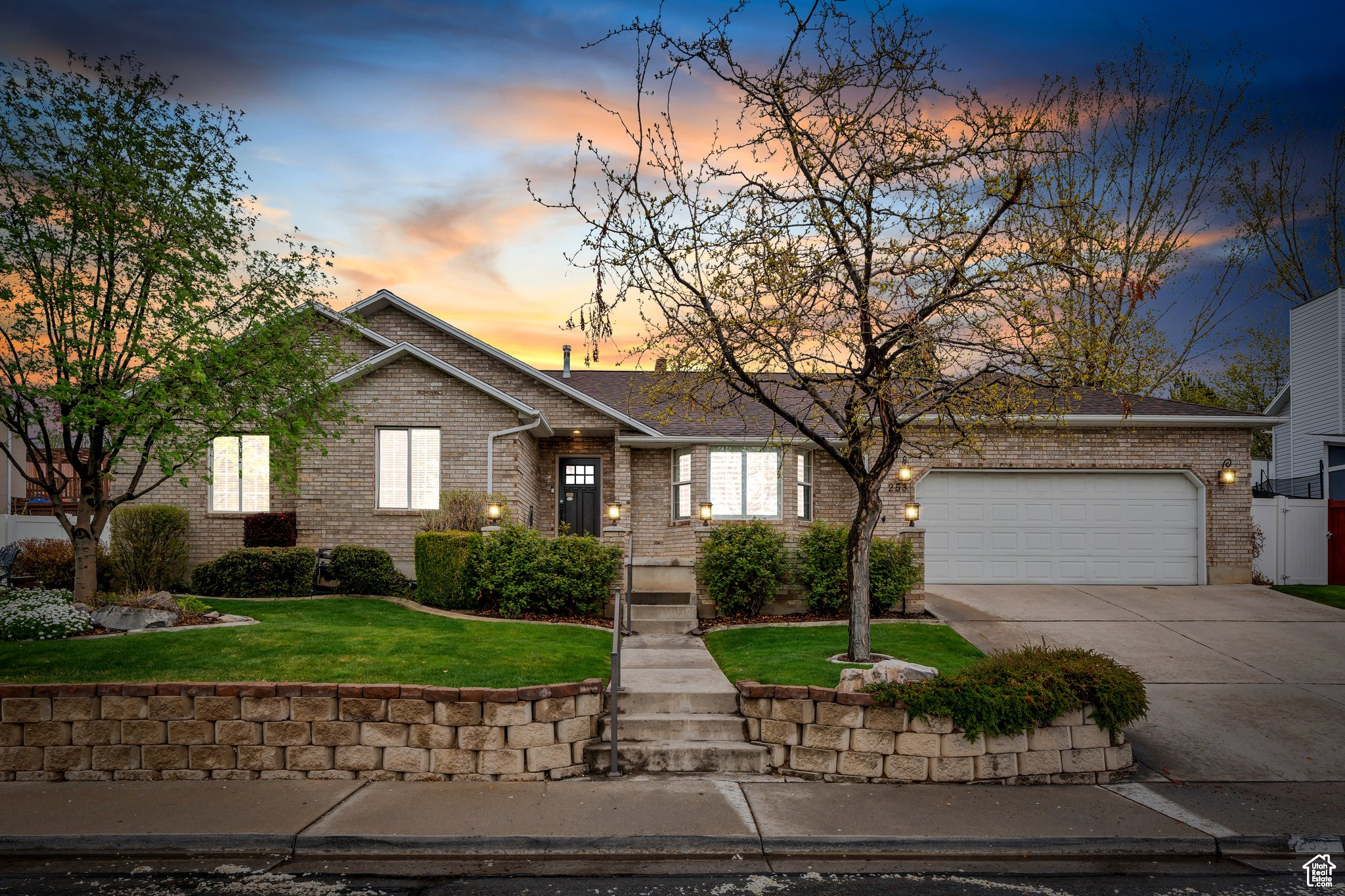 RIDGE - Residential