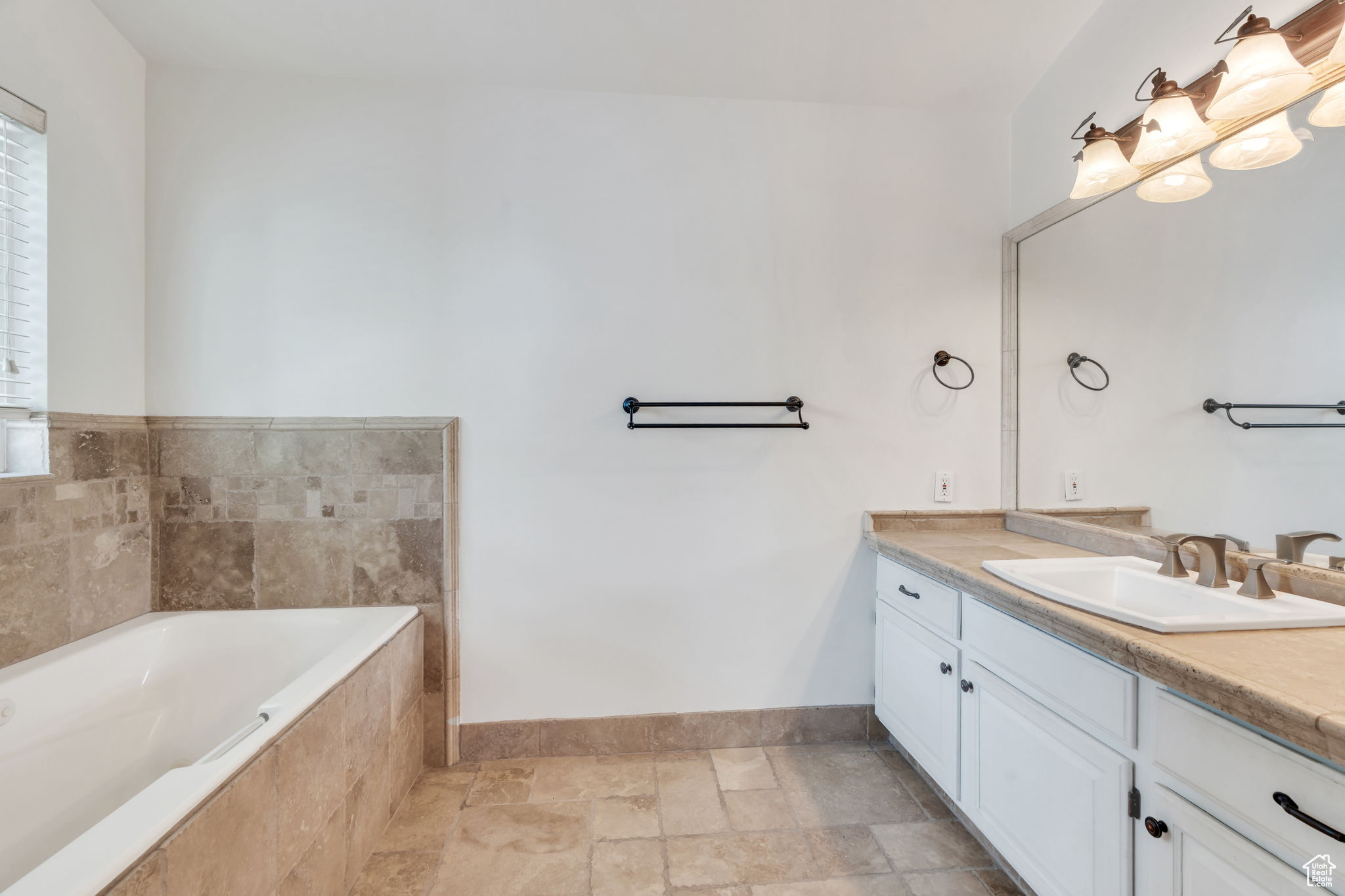 RIDGE - Residential