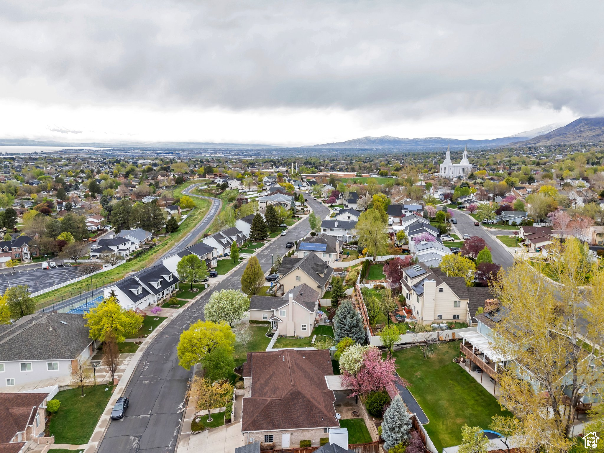 RIDGE - Residential