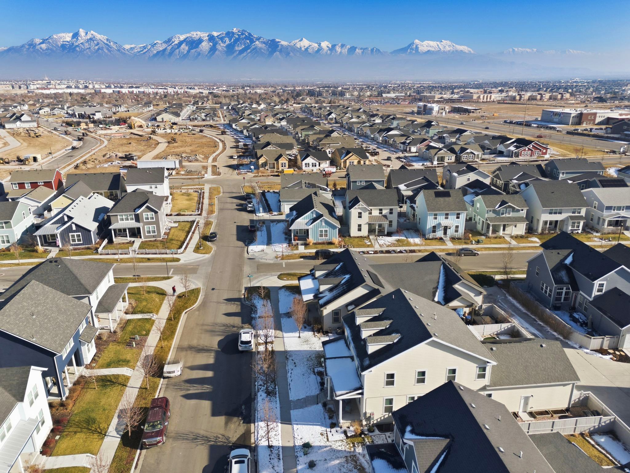 DAYBREAK - Residential