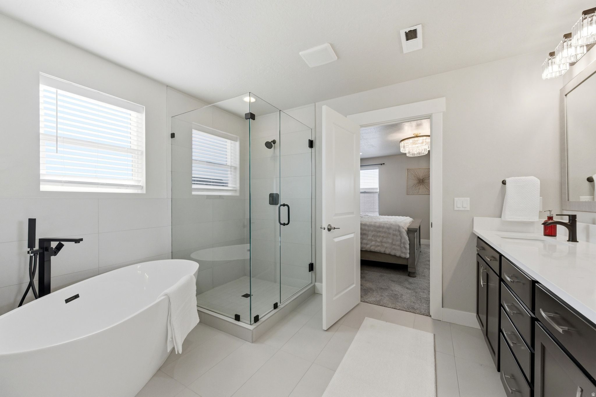 DAYBREAK - Residential