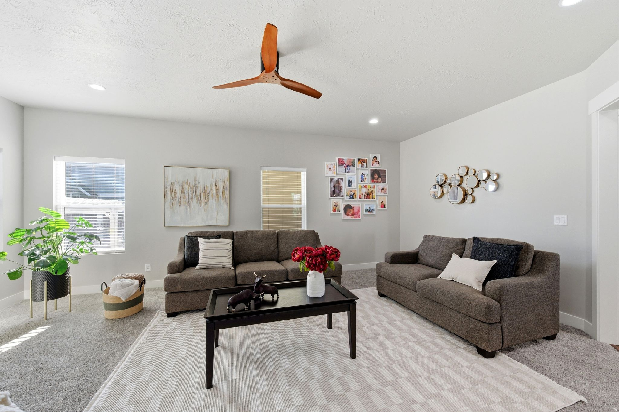 DAYBREAK - Residential