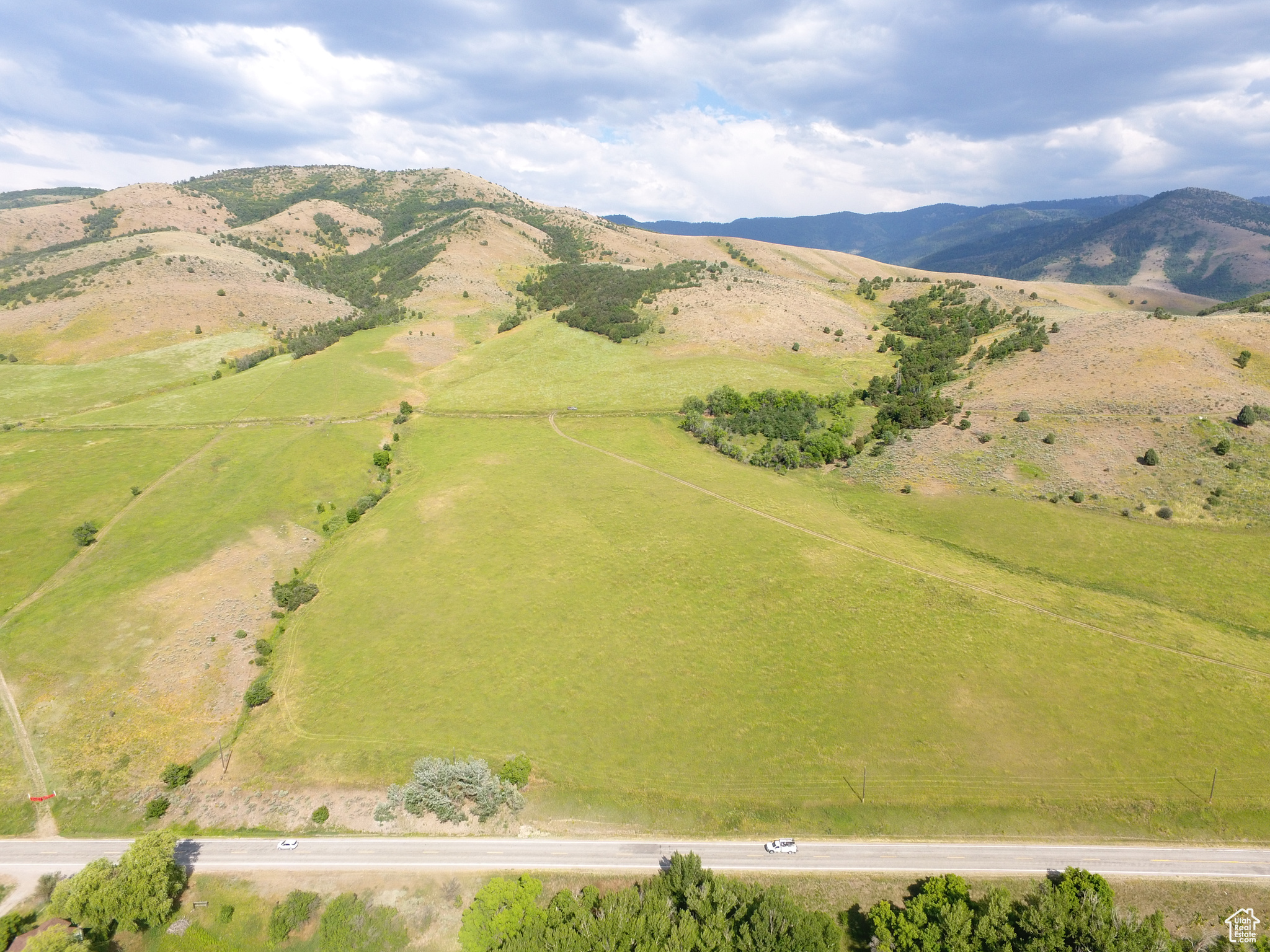 Beautiful 40-acre building lot with water shares! this dream property is exactly what you have been looking for. Numerous possible locations for your dream home, irrigation water for pasture ground, with mountain and valley views all around. Drill a well and put in the septic system and you will be ready to build the ranchette you have been dreaming of. Call today for more details!