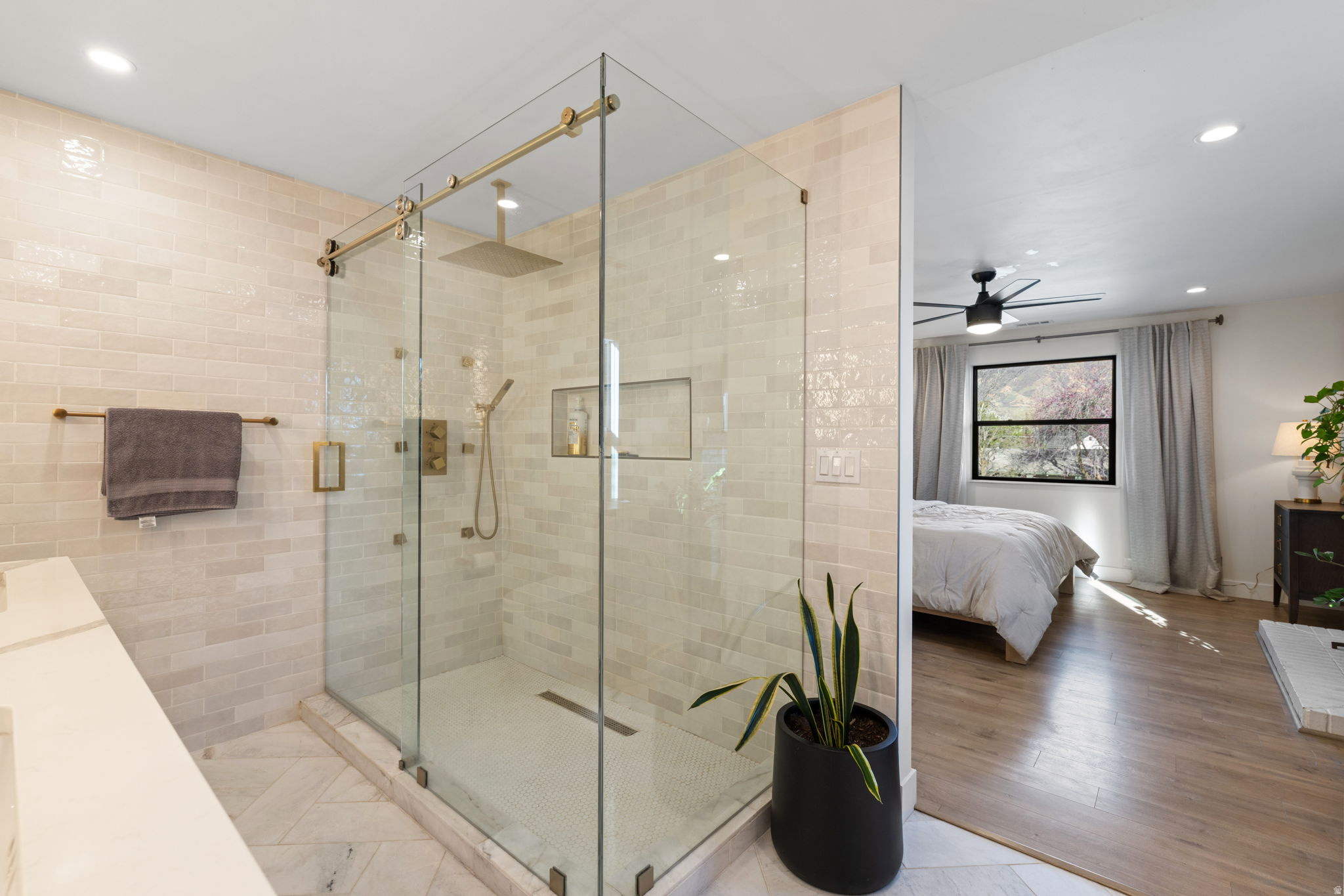 FONTAINE BLEU - Residential