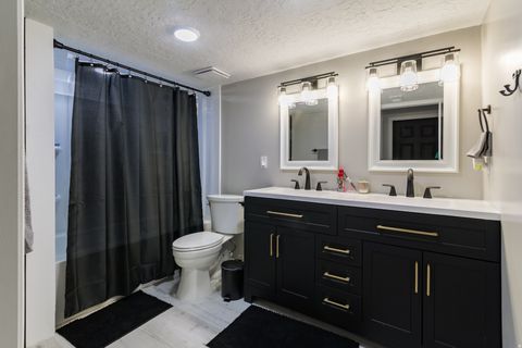 Tiny photo for 940 S 1350 W, Vernal, UT 84078 (MLS # 2168932)