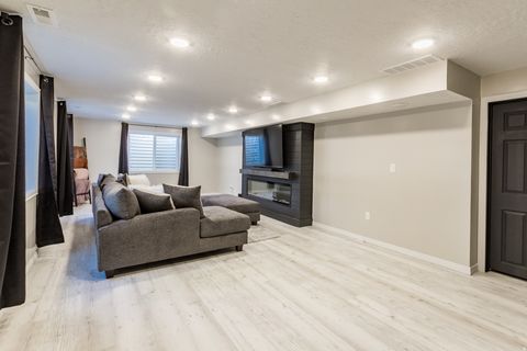 Tiny photo for 940 S 1350 W, Vernal, UT 84078 (MLS # 2168932)
