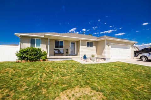 Tiny photo for 940 S 1350 W, Vernal, UT 84078 (MLS # 2168932)