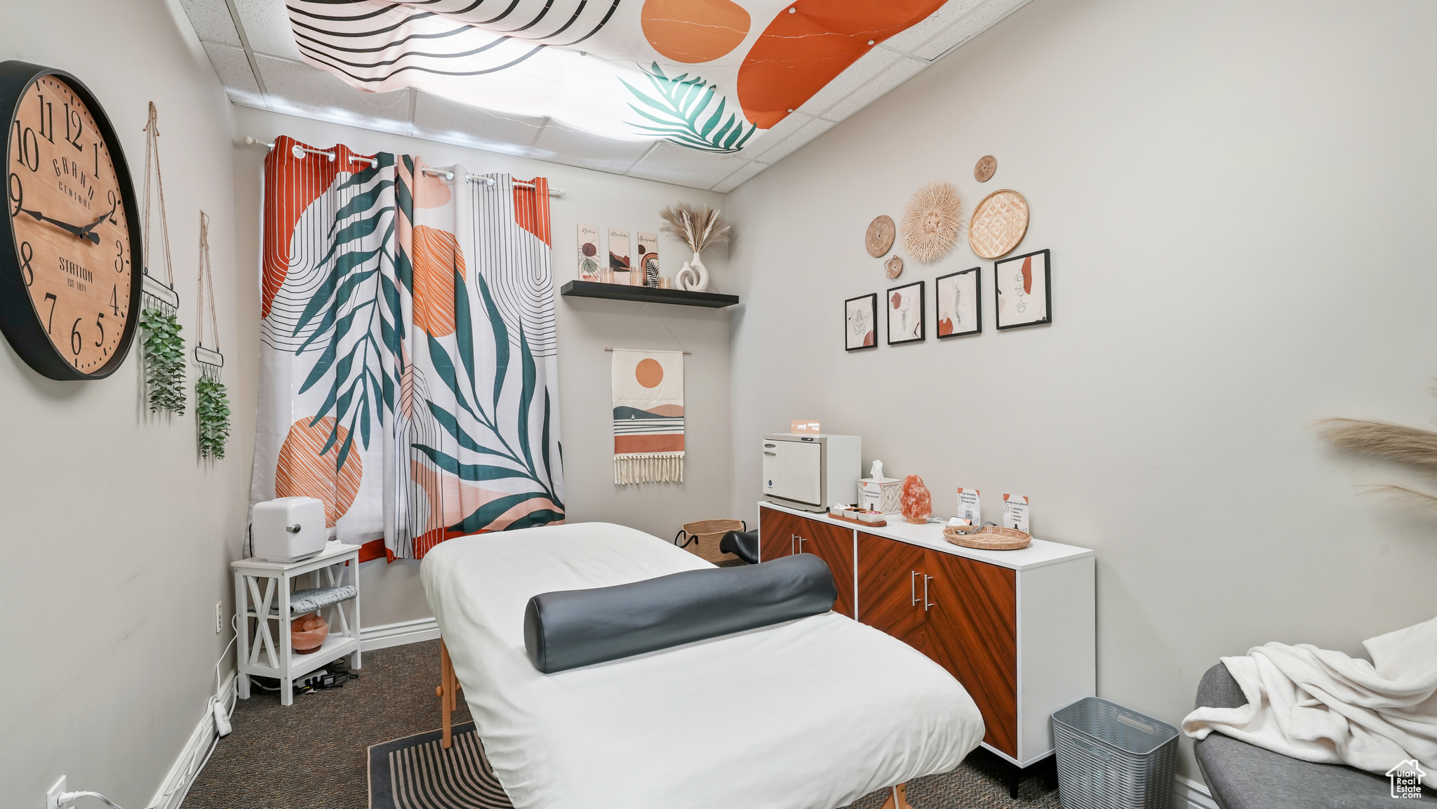 MARQUIS AT SOUTHTOWNE CONDO - Commercial Sale