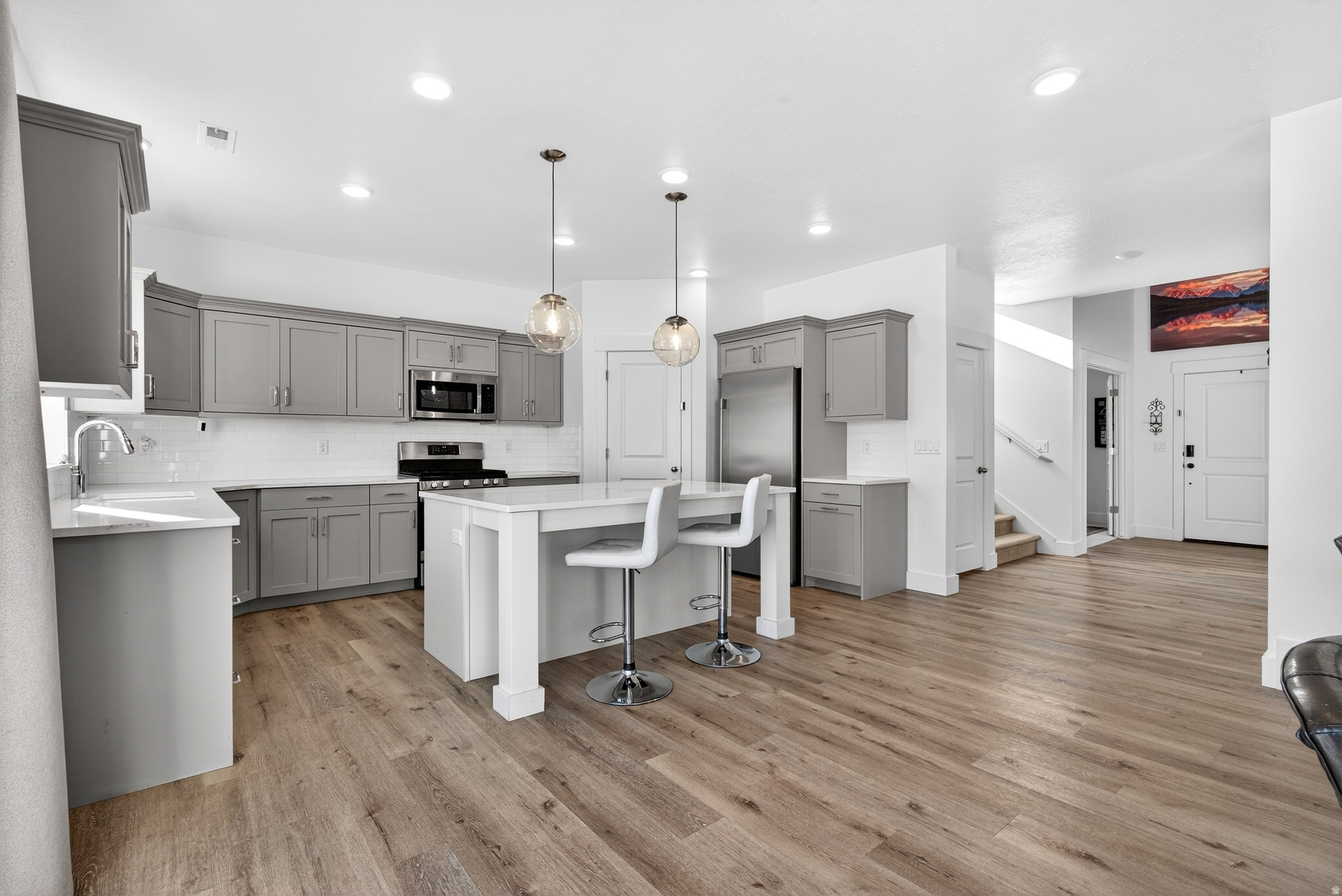 HART ESTATES - Residential