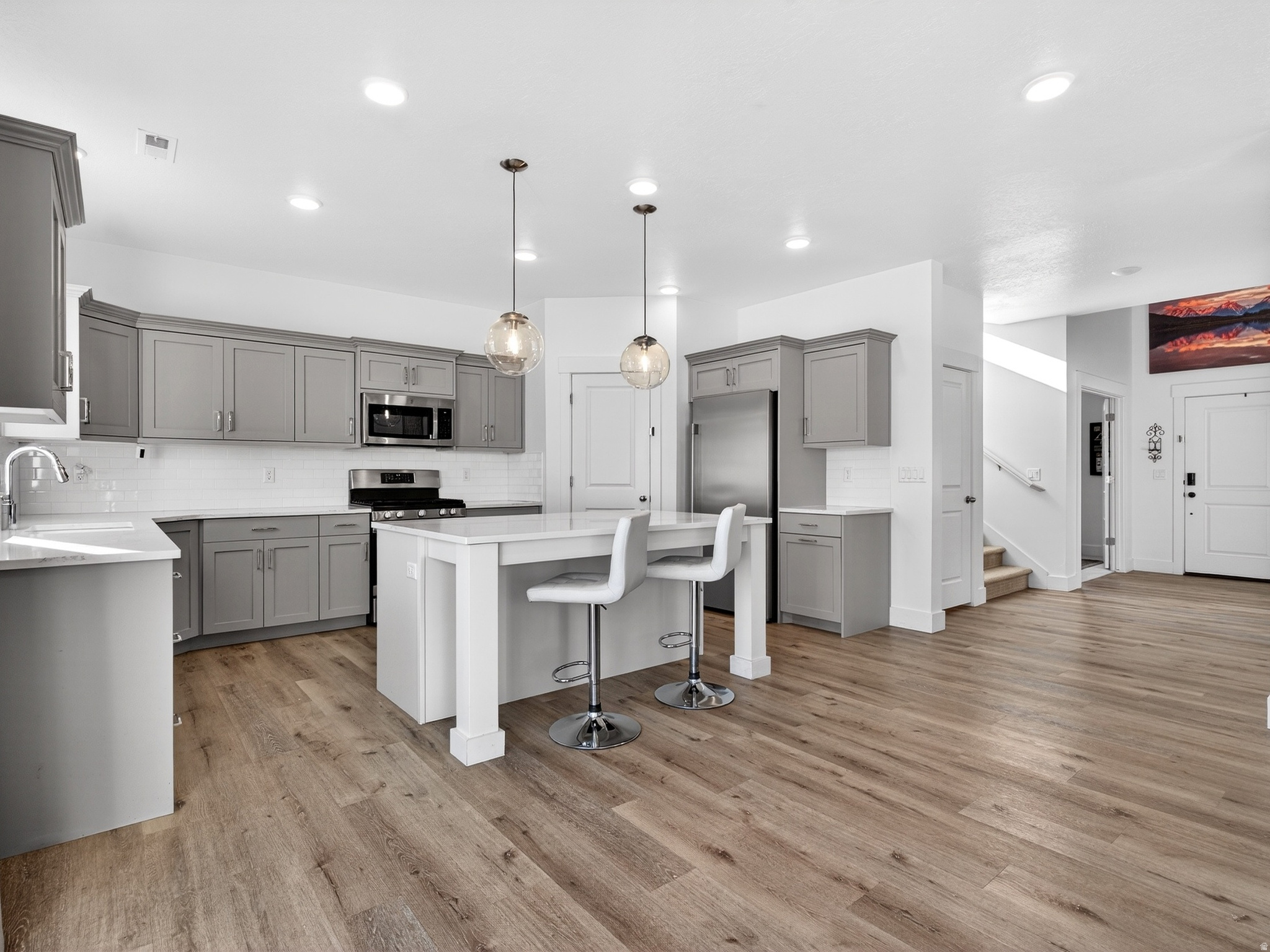 HART ESTATES - Residential