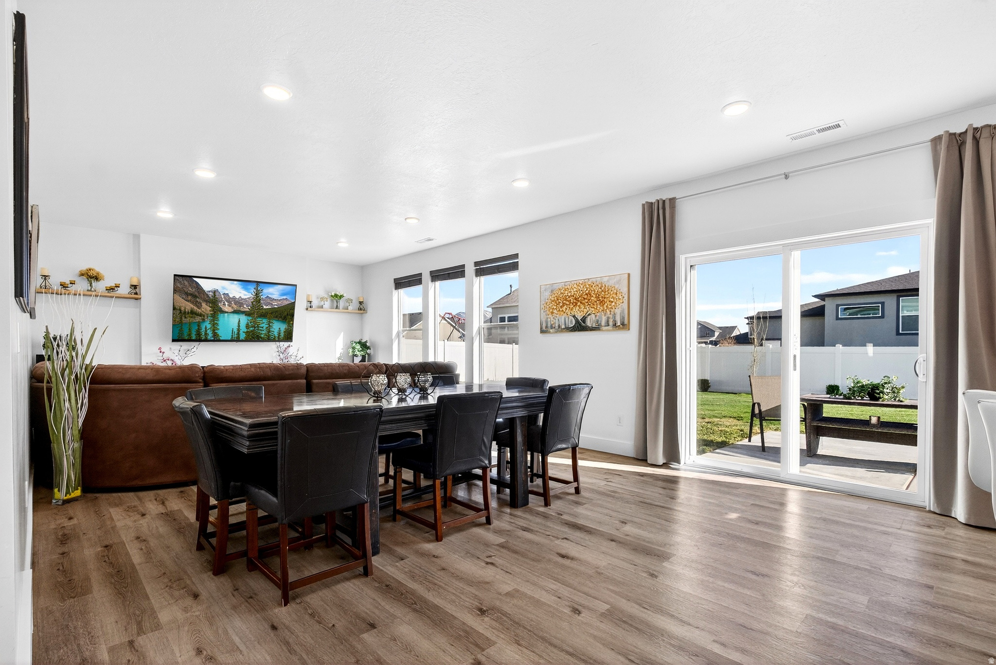 HART ESTATES - Residential