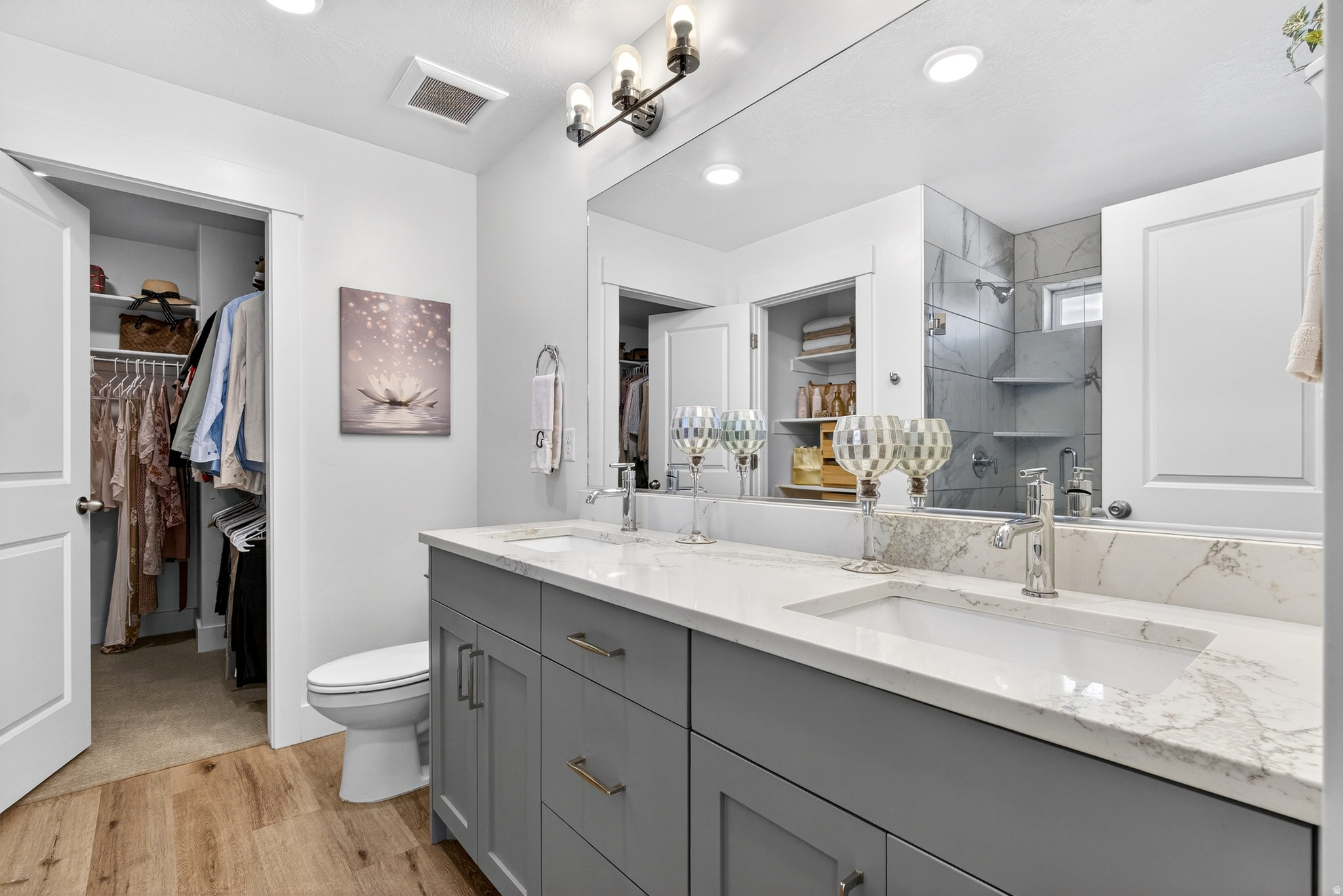 HART ESTATES - Residential