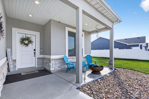 Tiny photo for 2429 W 2900 N, Farr West, UT 84404 (MLS # 2147566)