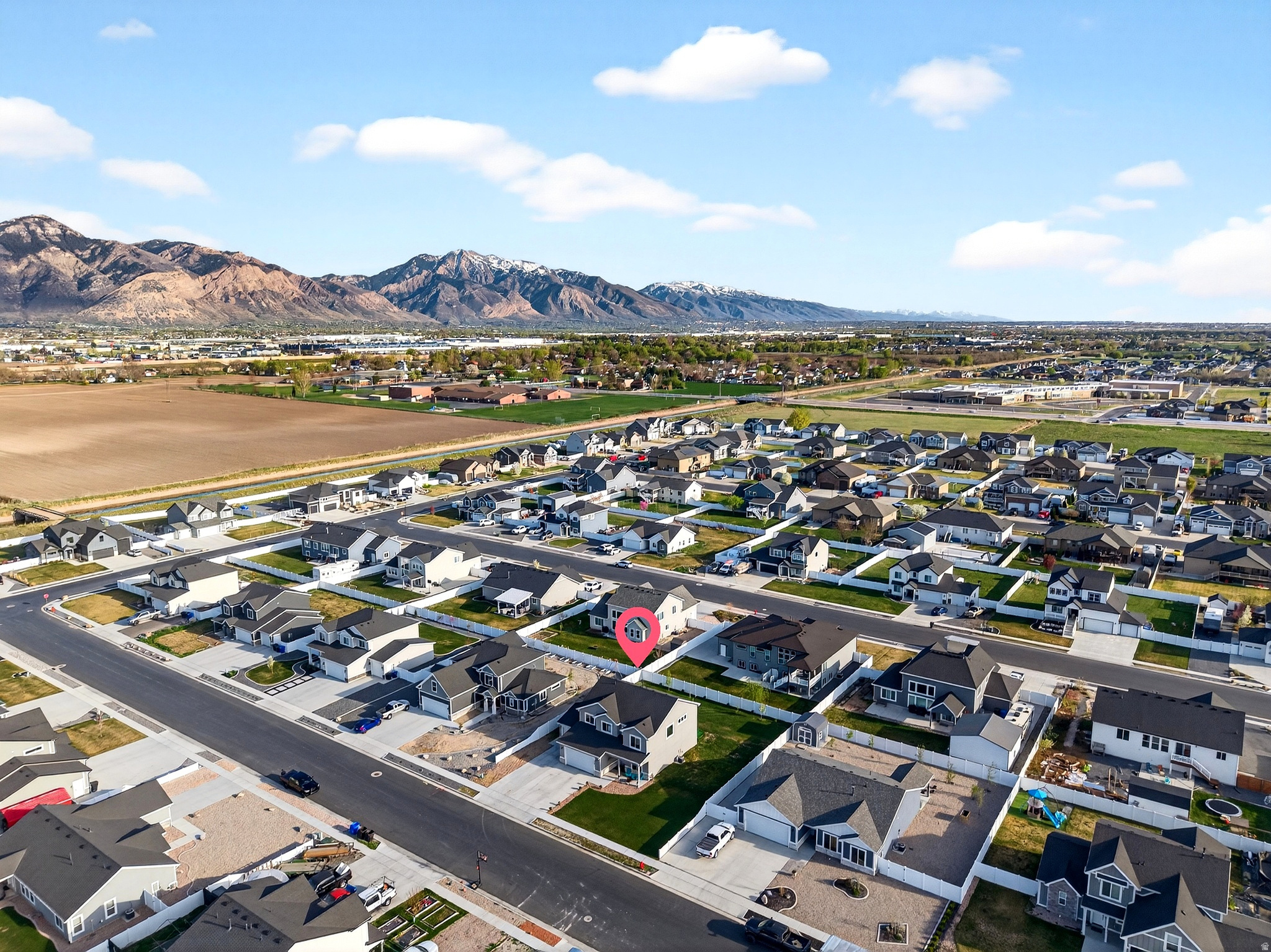 HART ESTATES - Residential