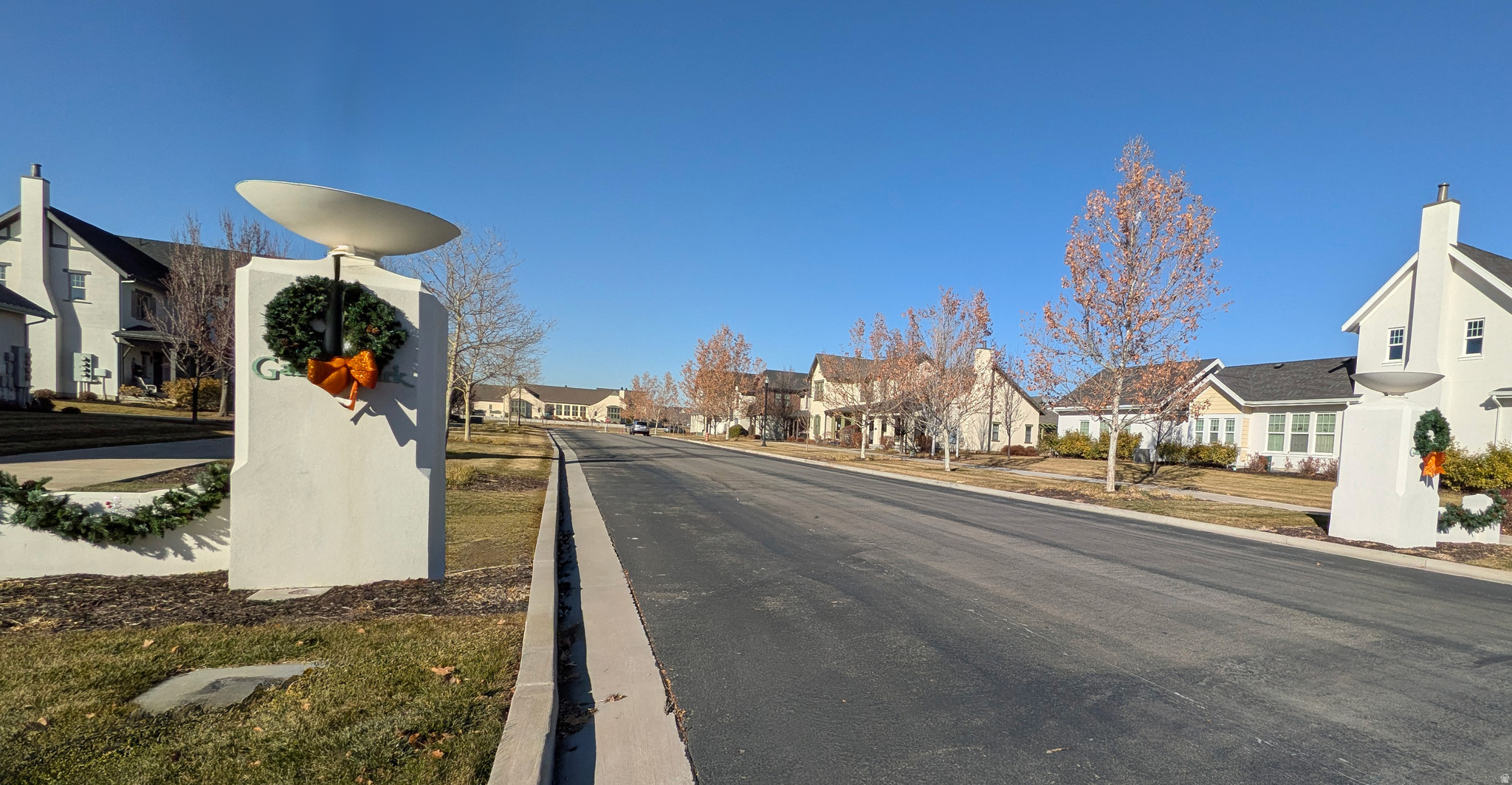 GARDEN PARK DAYBREAK - Residential