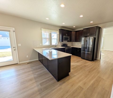 Tiny photo for 11259 S ARTICHOKE WAY, South Jordan, UT 84009 (MLS # 2127283)