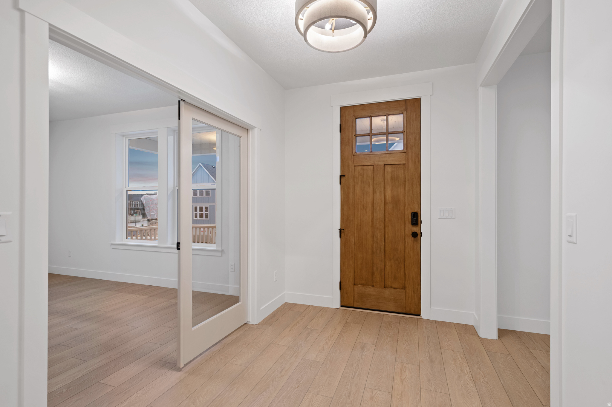 DAYBREAK - Residential