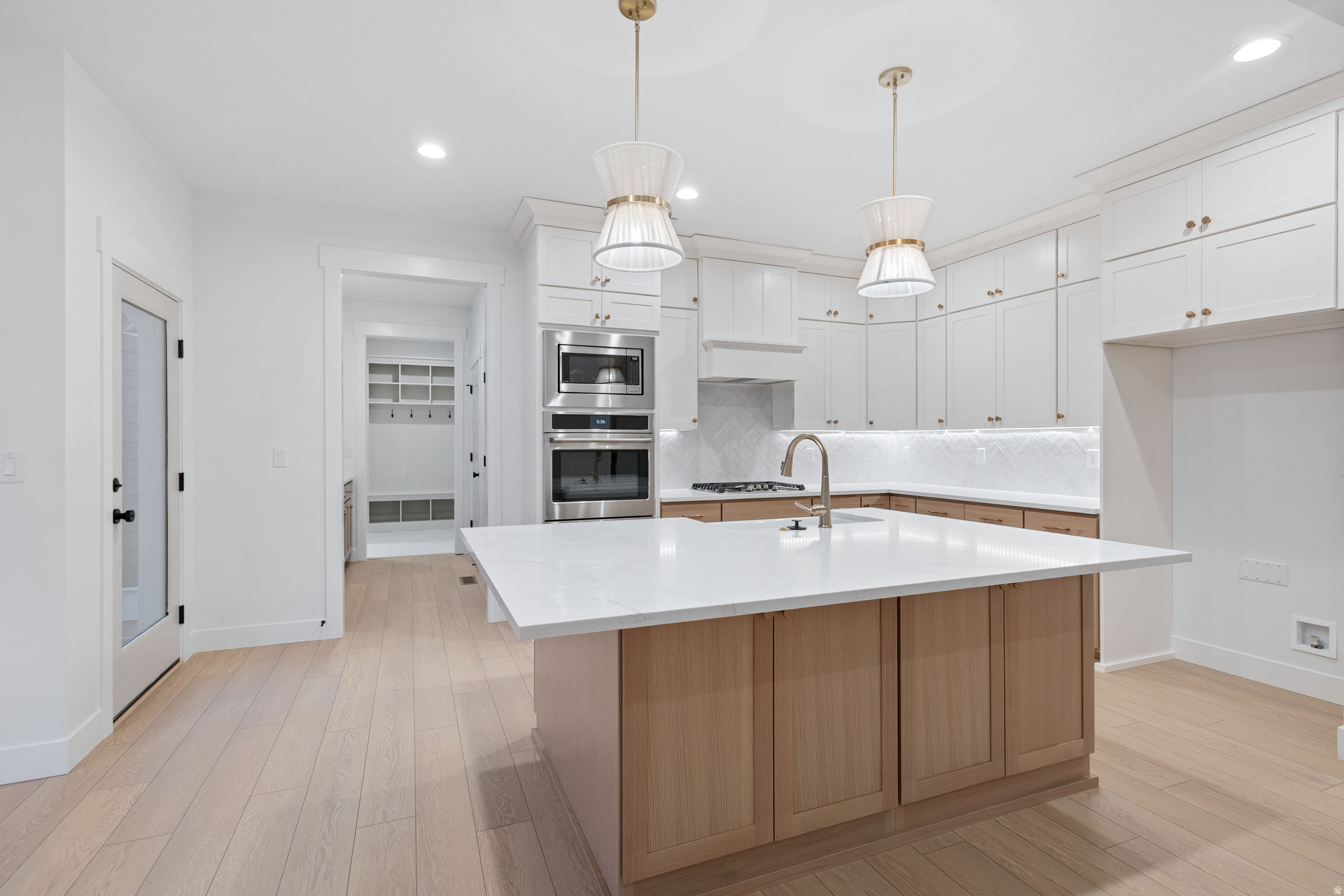 DAYBREAK - Residential