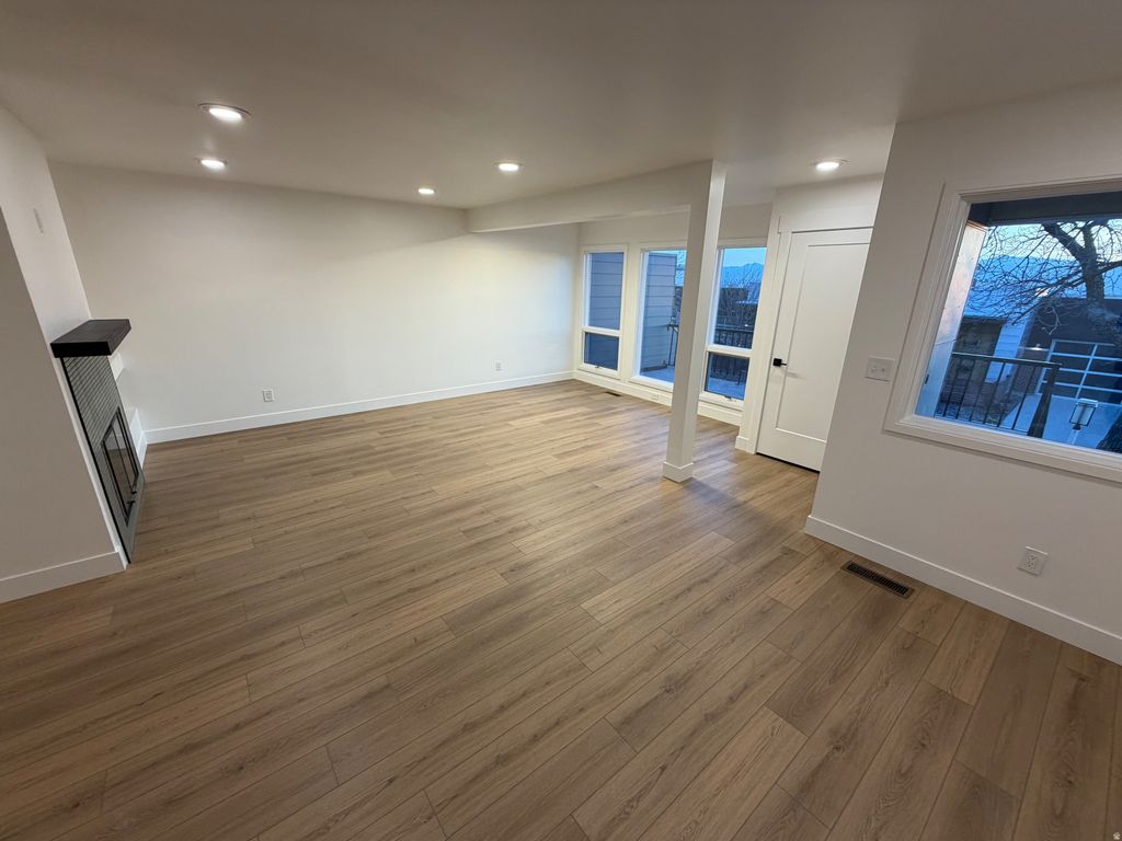 Photo of 256 N ALMOND ST, Salt Lake City, UT 84103 (MLS # 2142665)