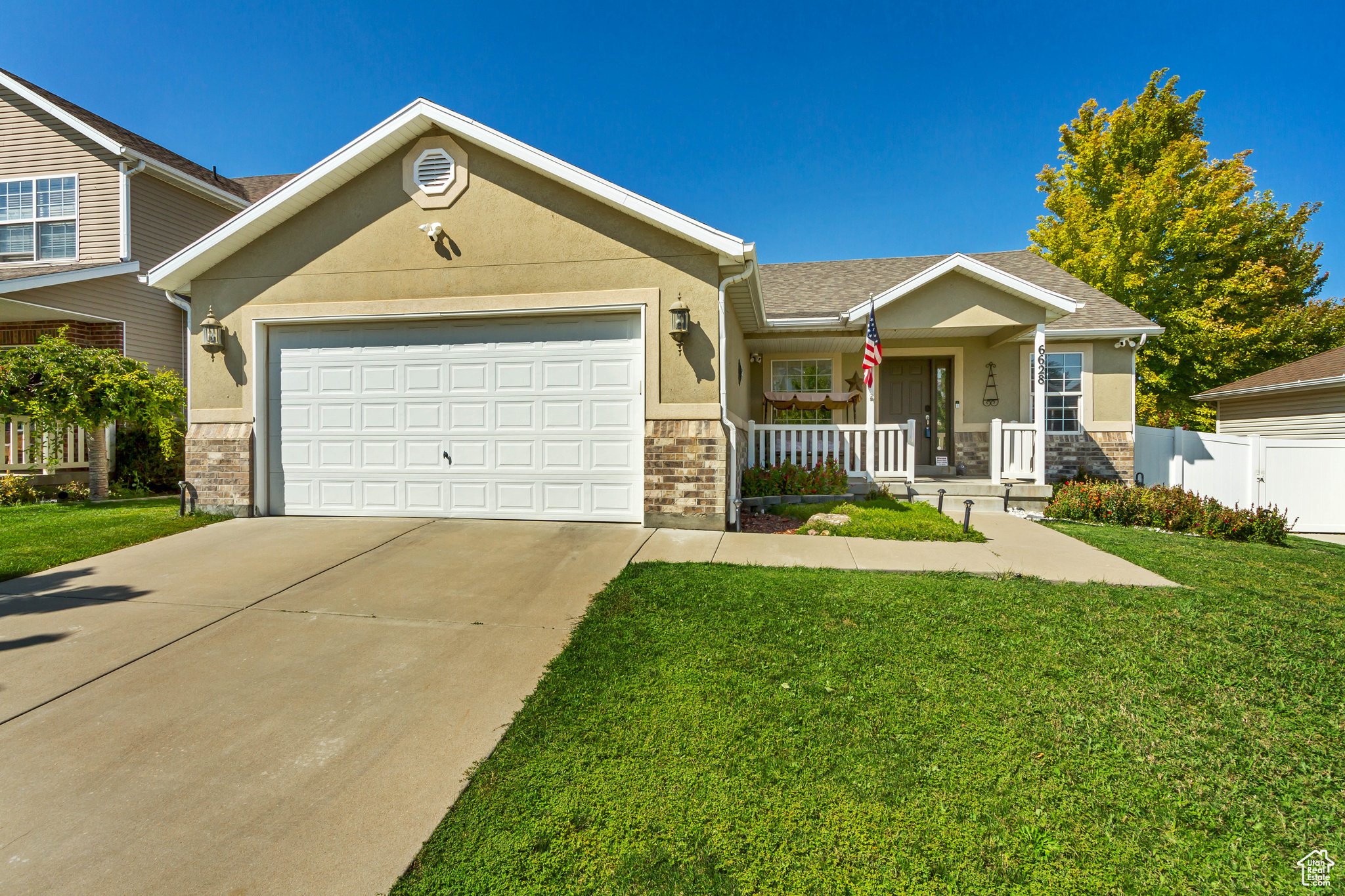 6628 W Scarlet Oak Dr, West Jordan, Utah image 1