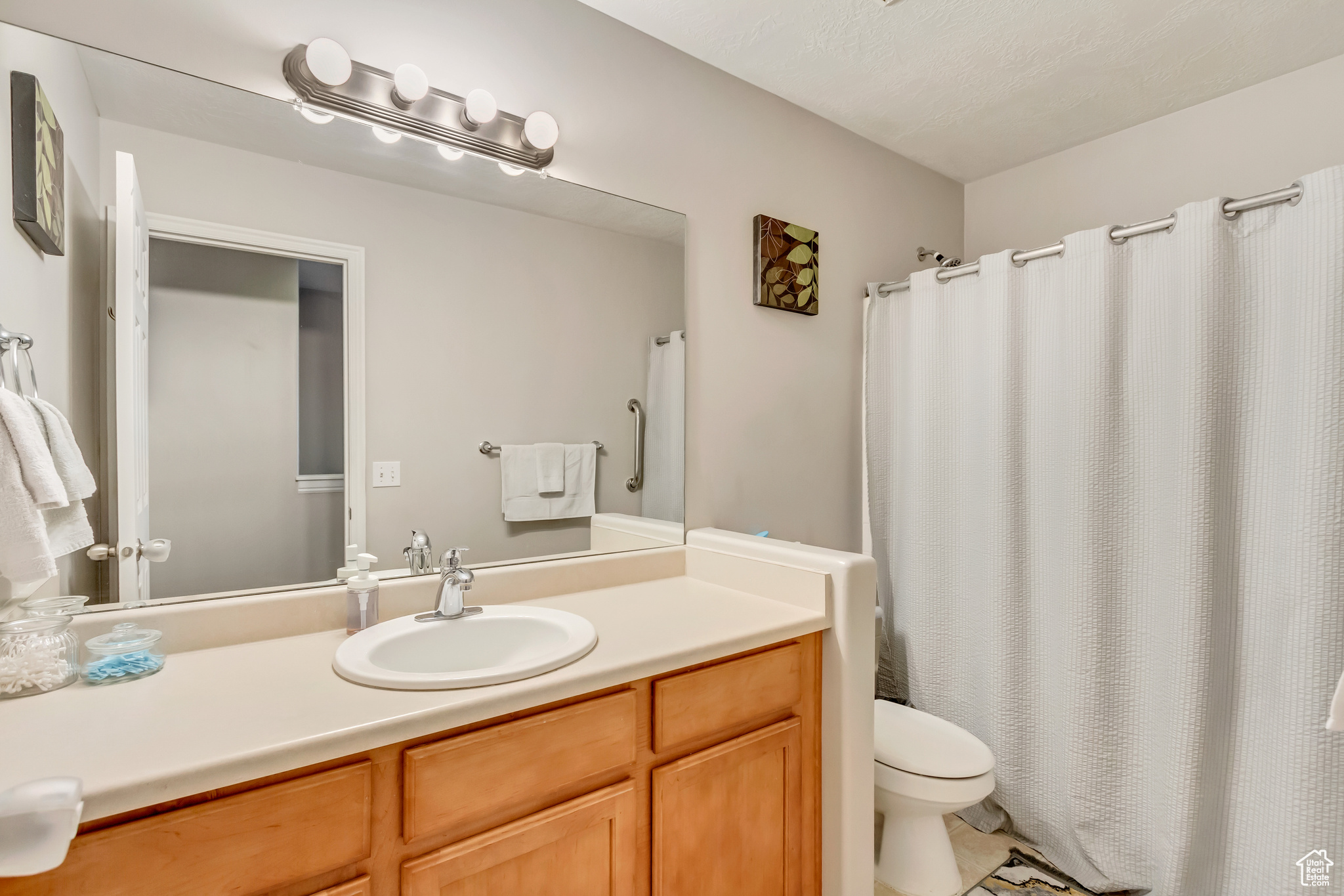 6628 W Scarlet Oak Dr, West Jordan, Utah image 21