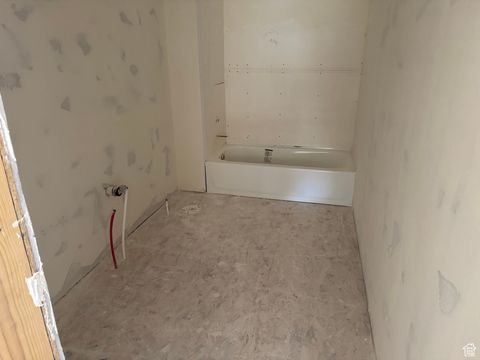 Tiny photo for 3062 W SOLACE ST, Syracuse, UT 84075 (MLS # 2115424)