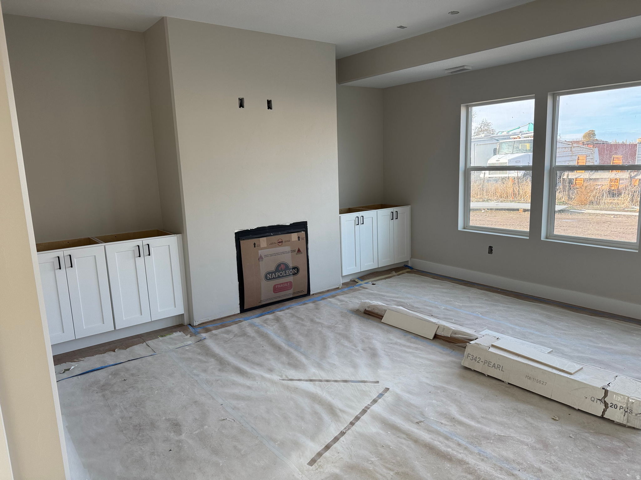 DISTANT SERENADE - Residential