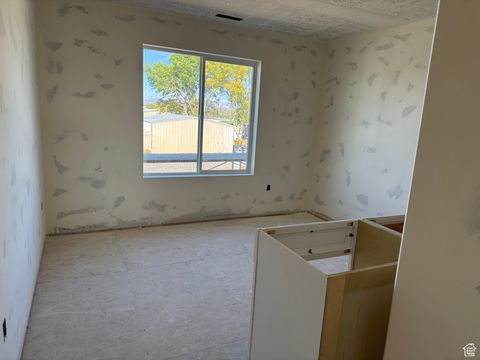 Tiny photo for 3062 W SOLACE ST, Syracuse, UT 84075 (MLS # 2115424)