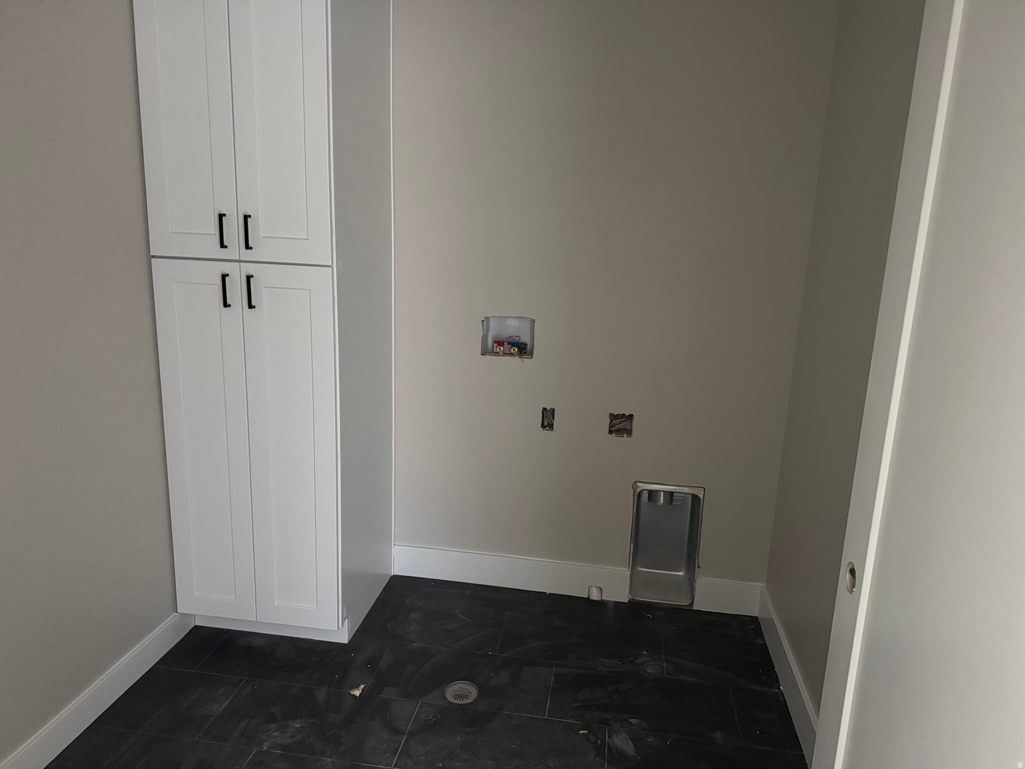 DISTANT SERENADE - Residential