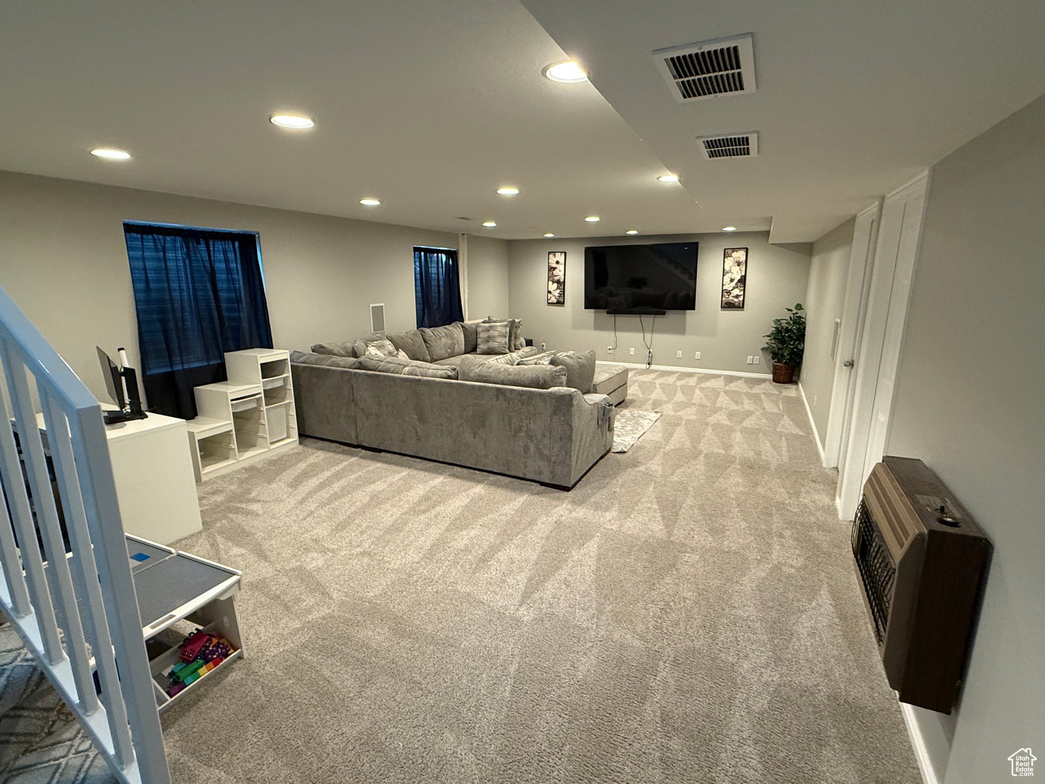 COUNTRY COVE - Residential