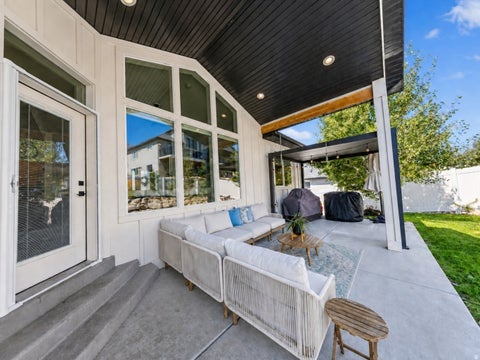Tiny photo for 186 E 3900 N, North Ogden, UT 84414 (MLS # 2176560)