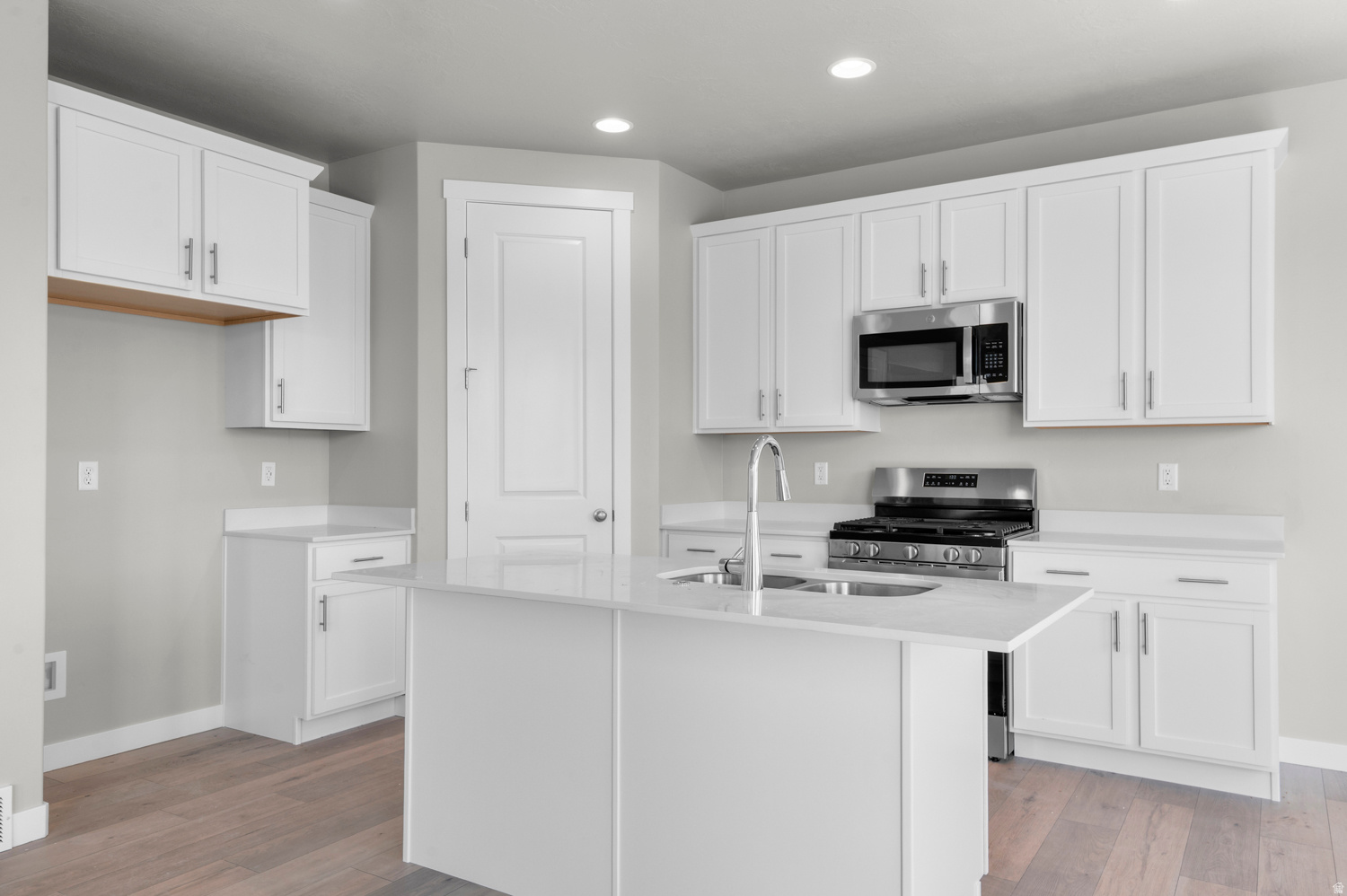 SAGEWOOD VILLAGE COTTAGES 1140 - Residential