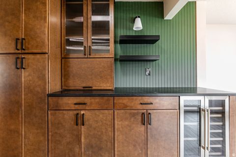 Tiny photo for 3269 E GERMANIA CIR, Cottonwood Heights, UT 84093 (MLS # 2127249)