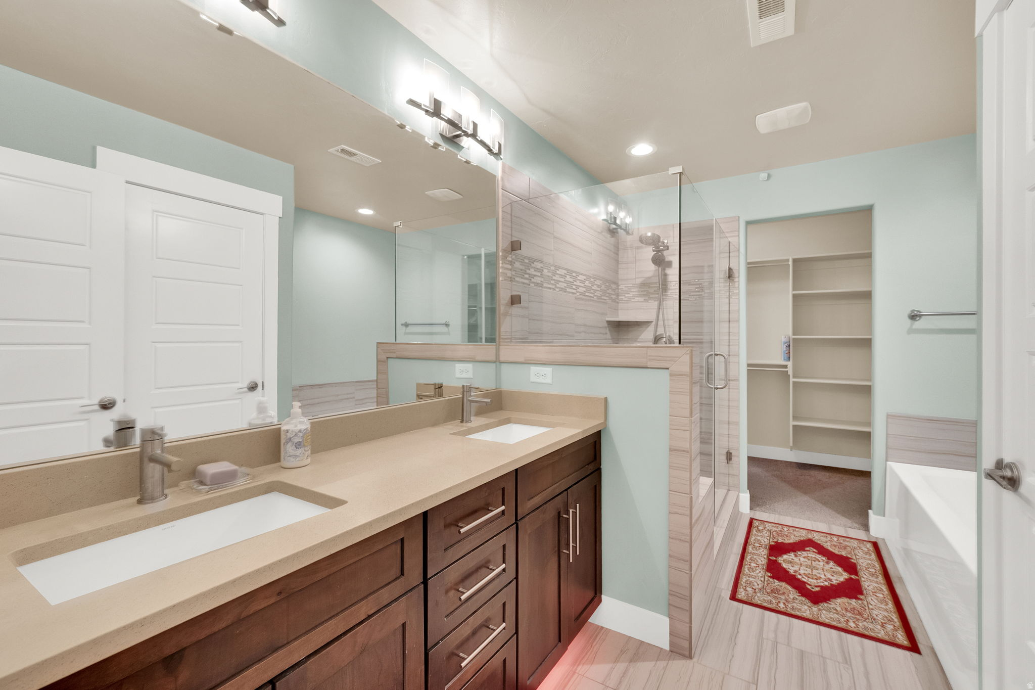 PARK VIEW - Residential