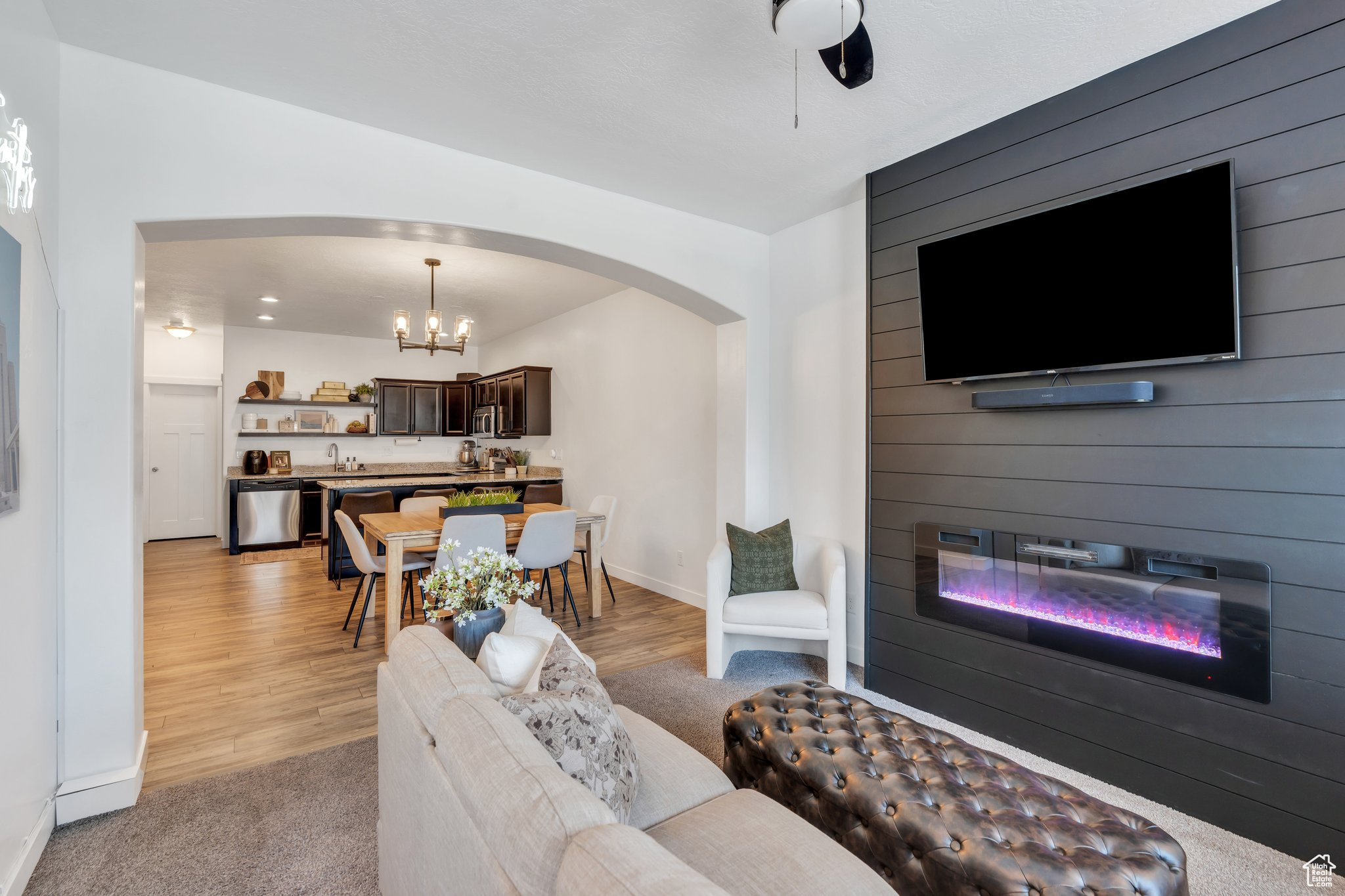 EDGEWATER AT GENEVA - Residential