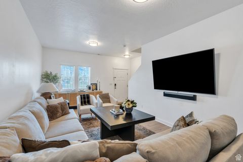 Photo of 330 N 680 E #330, Vineyard, UT 84059 (MLS # 2094815) Photo of 330 N 680 E #330, Vineyard, UT 84059 (MLS # 2094815)