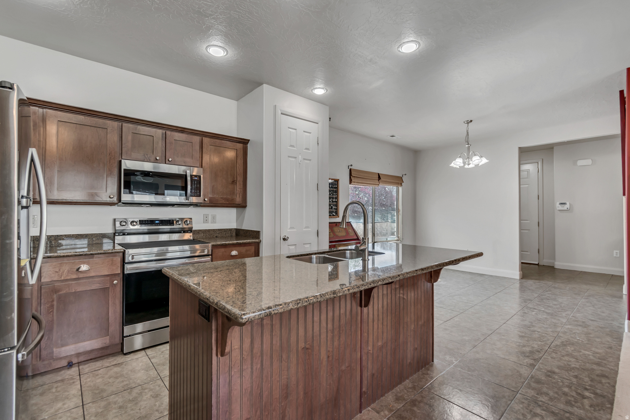 REUNION WOODS - Residential