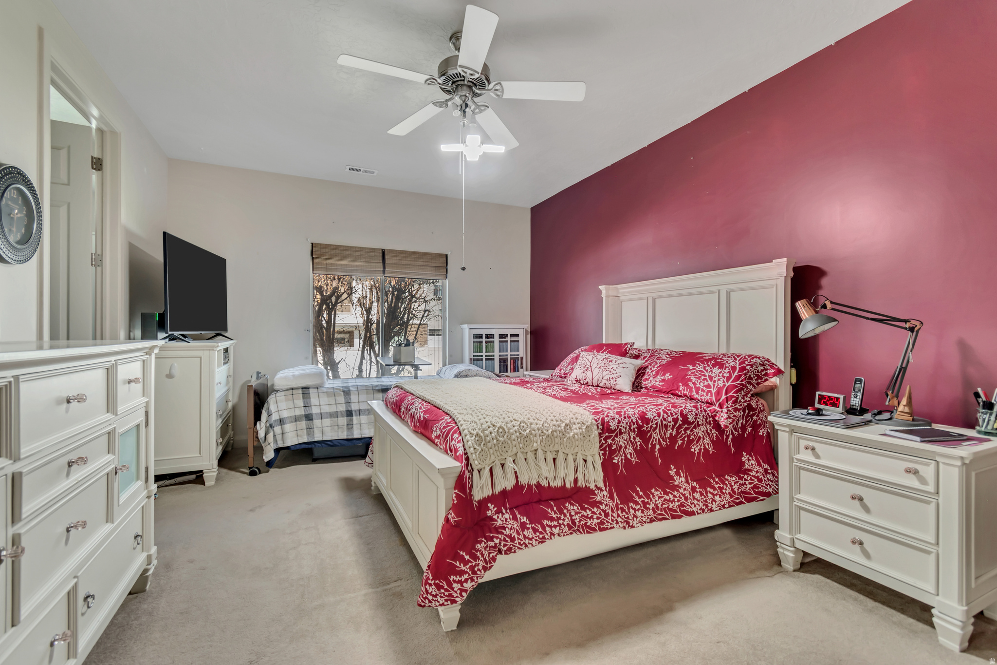 REUNION WOODS - Residential