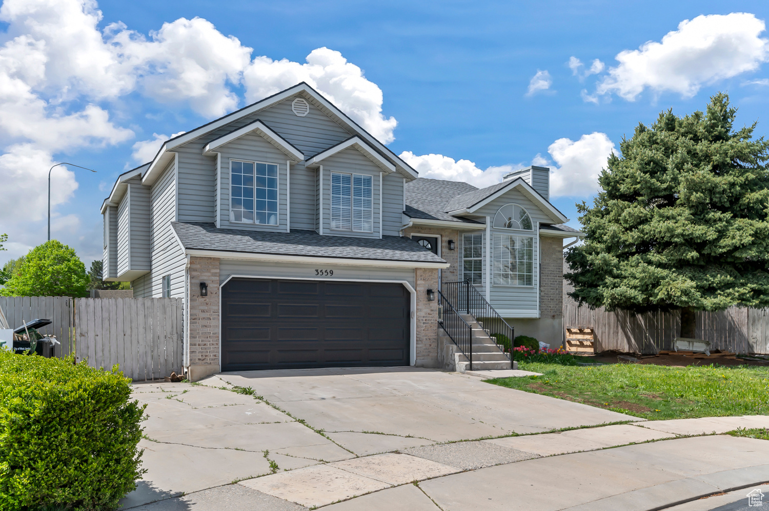 3559 W Lexington View Dr, West Jordan, Utah image 2