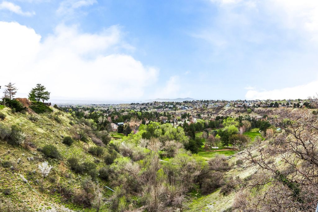 Photo of 8626 S SCOTTISH DR, Cottonwood Heights, UT 84093 (MLS # 2145809)