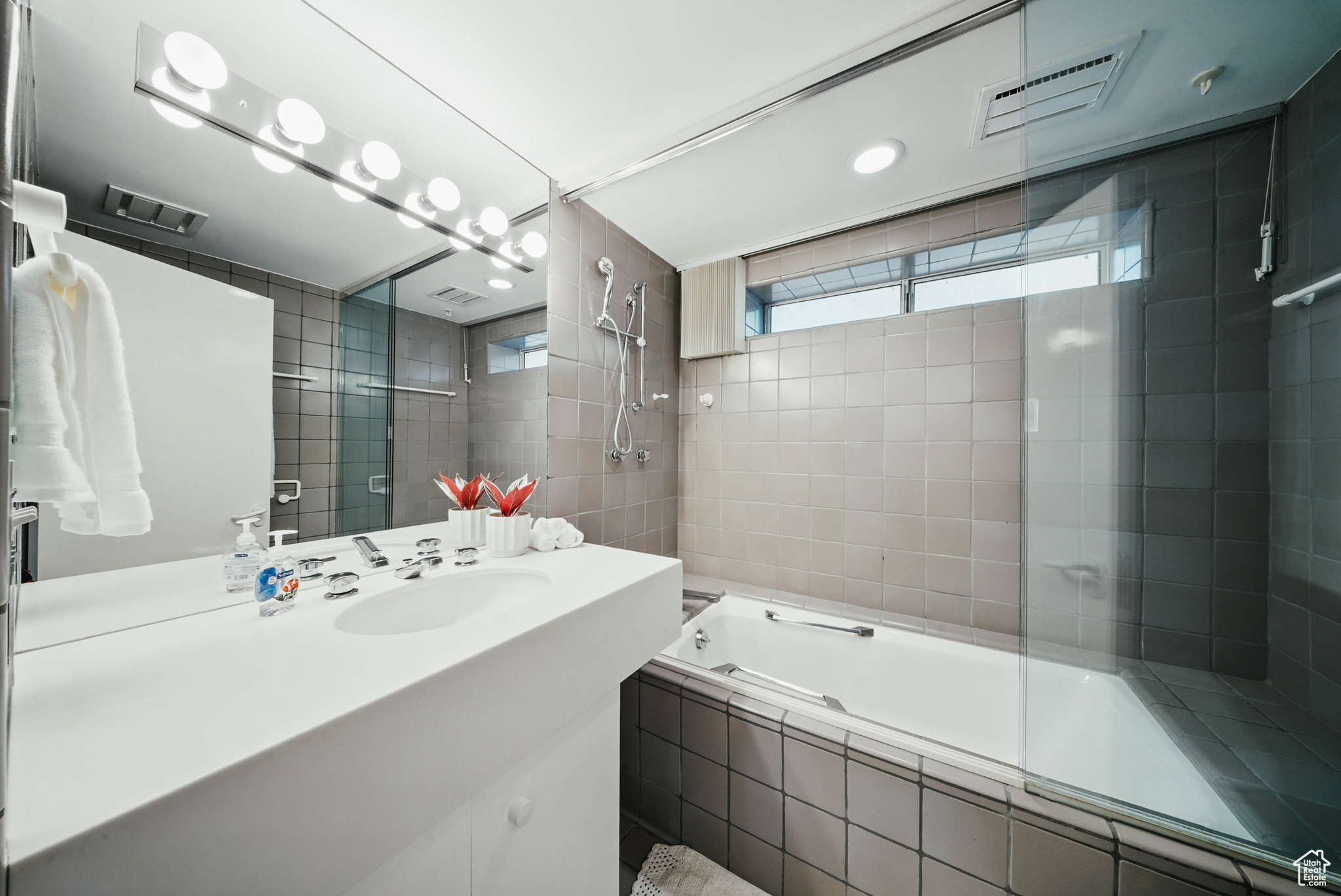 2249 S Lakeline Dr, Salt Lake City, Utah image 39