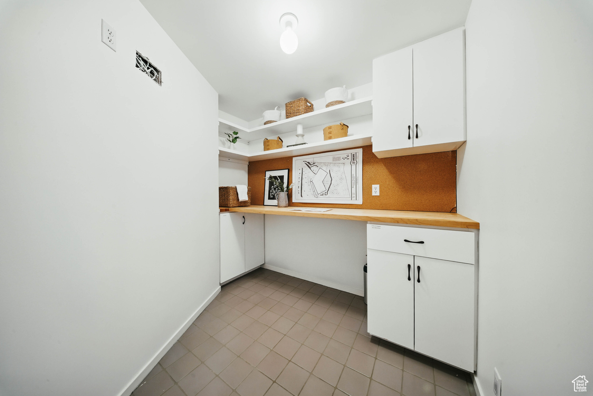 2249 S Lakeline Dr, Salt Lake City, Utah image 38