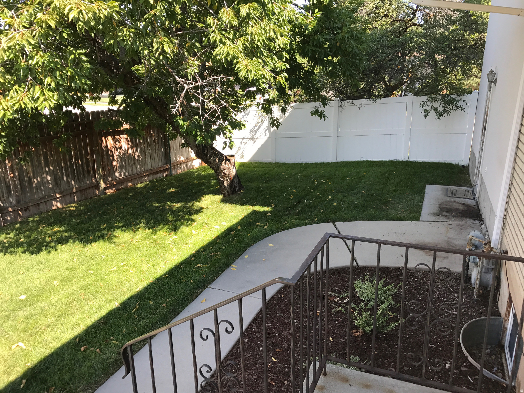 PONDEROSA - Residential Lease