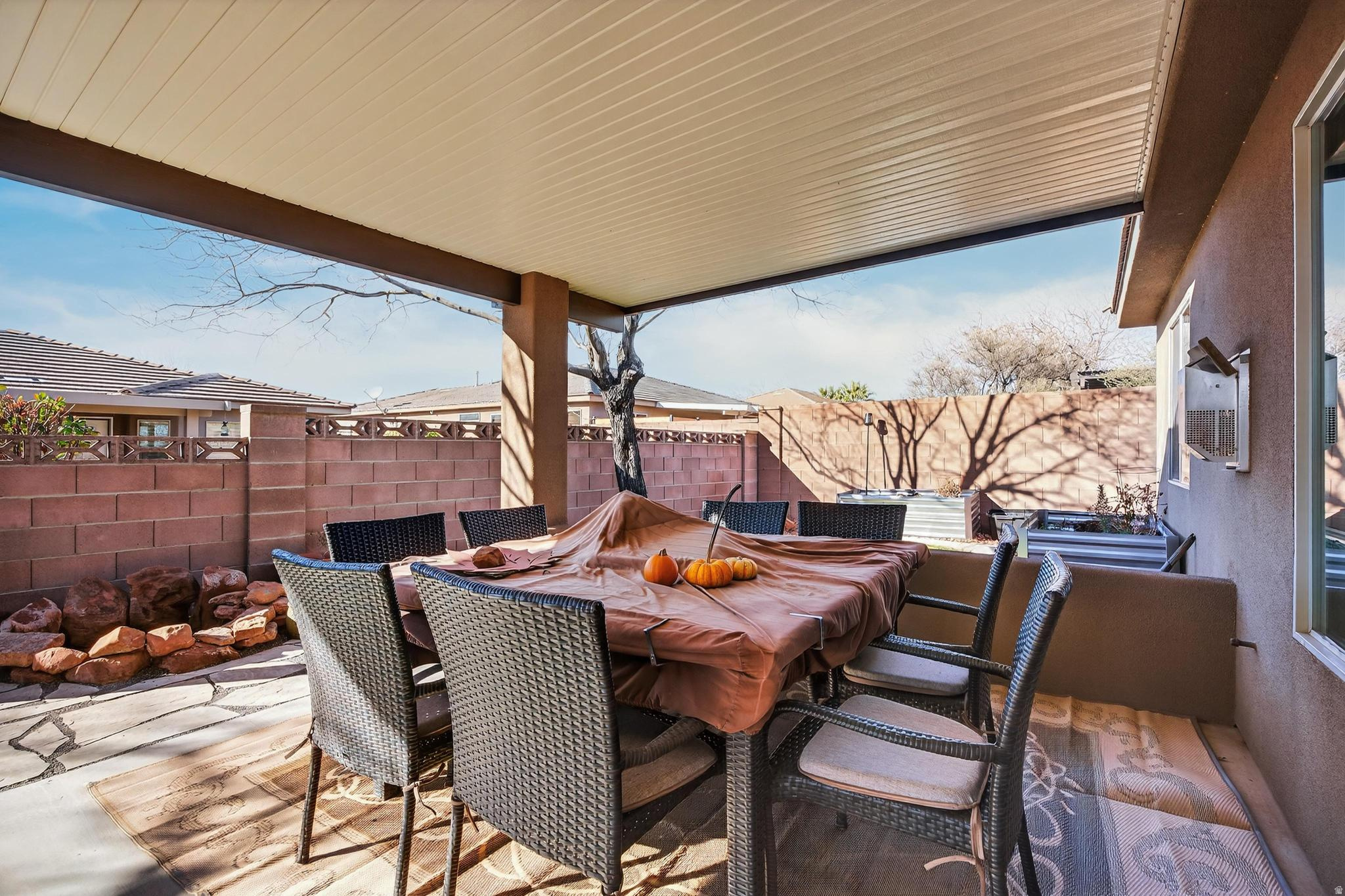 NEW WARM SPRINGS - Residential