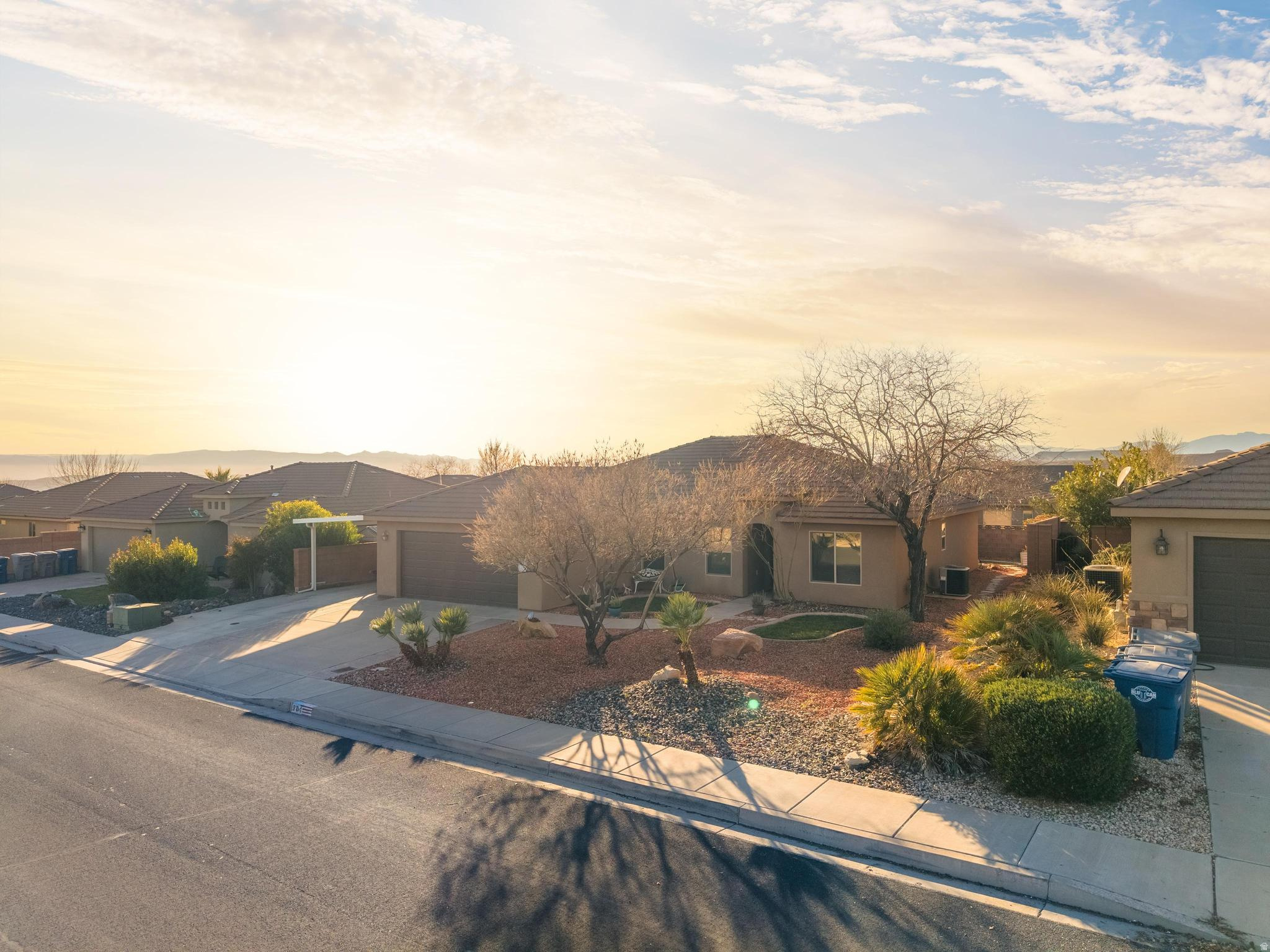 NEW WARM SPRINGS - Residential