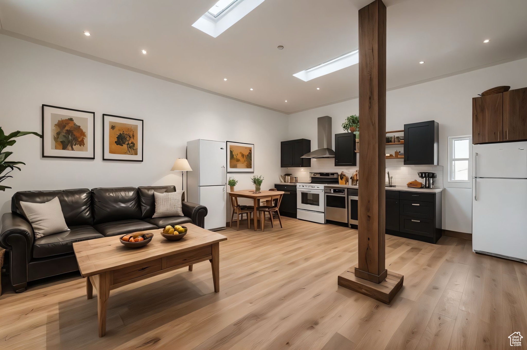 Midway, Utah 84049, United States, 6 Bedrooms Bedrooms, ,9 BathroomsBathrooms,Residential,Active,108216