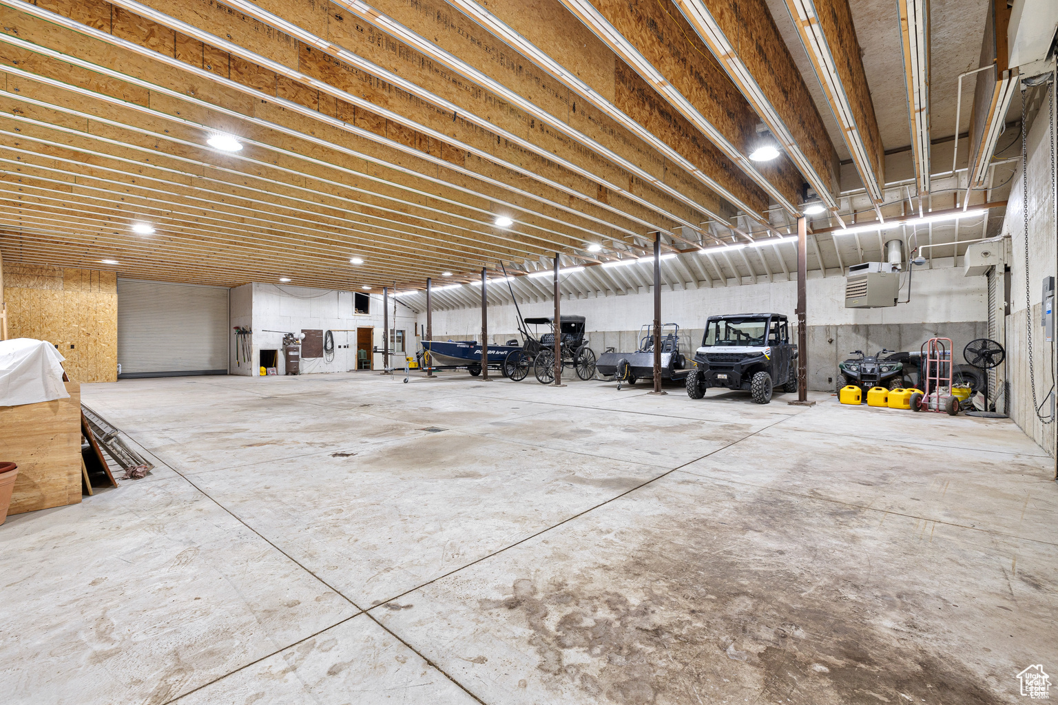 Midway, Utah 84049, United States, 6 Bedrooms Bedrooms, ,9 BathroomsBathrooms,Residential,Active,108216