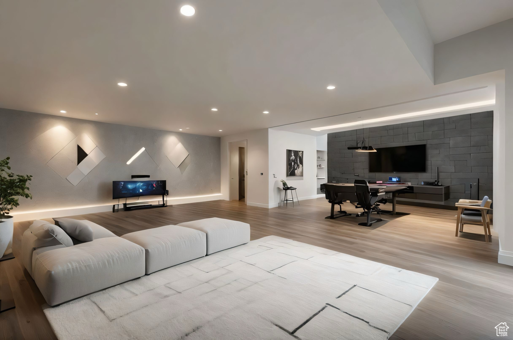 Midway, Utah 84049, United States, 6 Bedrooms Bedrooms, ,9 BathroomsBathrooms,Residential,Active,108216