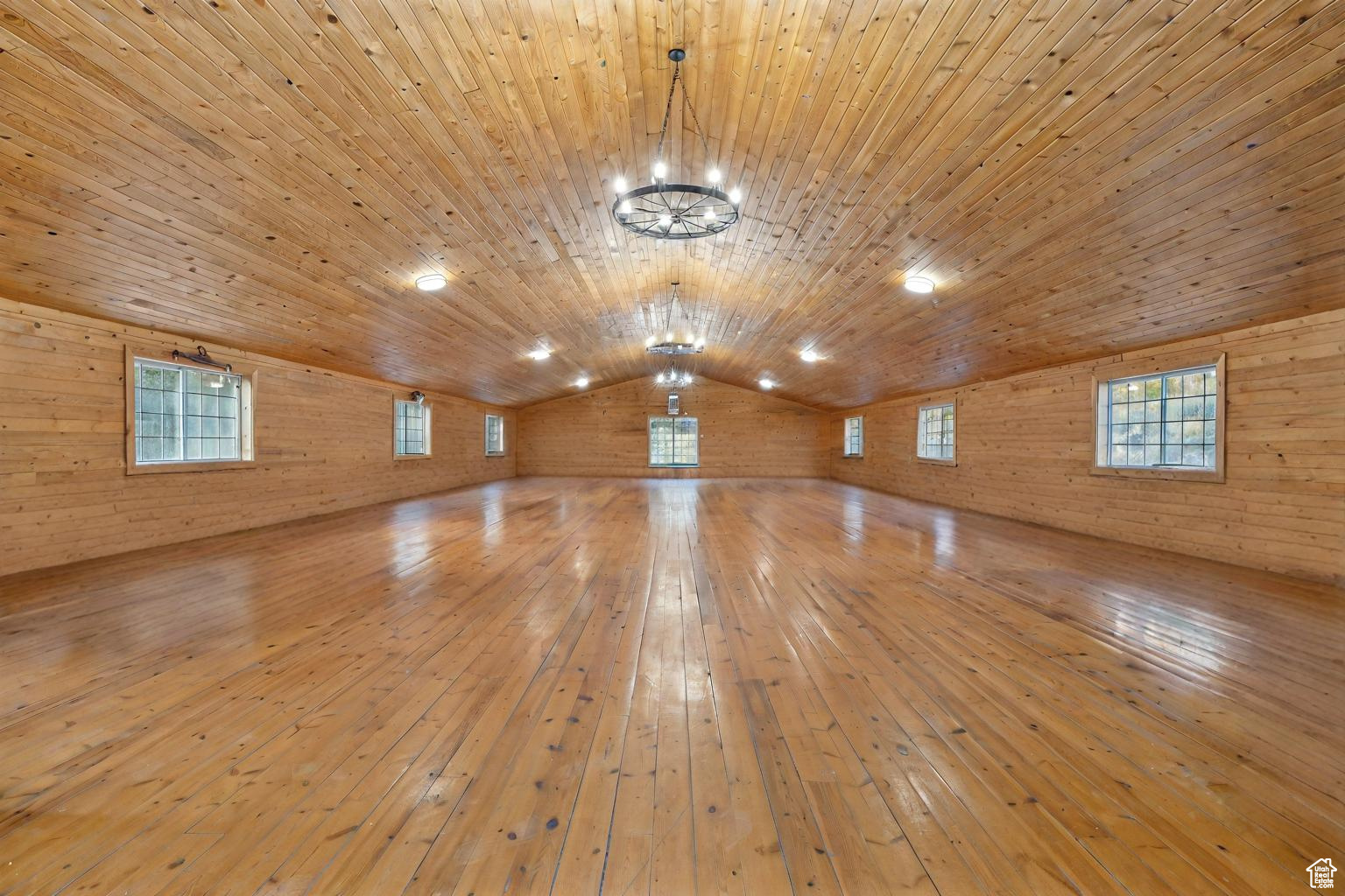 Midway, Utah 84049, United States, 6 Bedrooms Bedrooms, ,9 BathroomsBathrooms,Residential,Active,108216